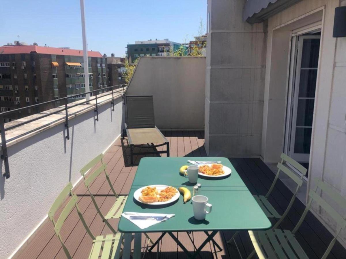 Feelathome Waldorf Suites Apartments Madrid Exterior foto