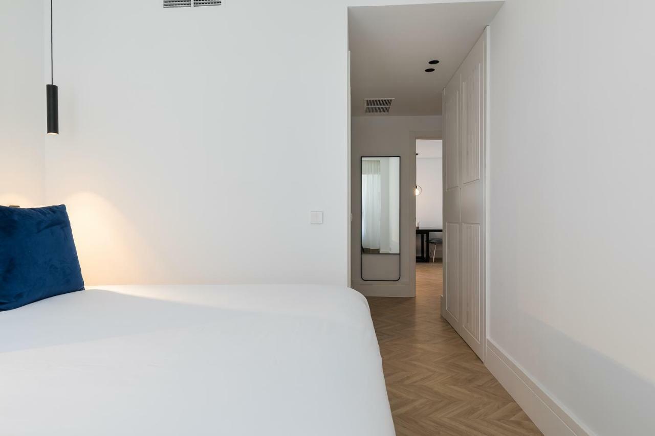Feelathome Waldorf Suites Apartments Madrid Exterior foto